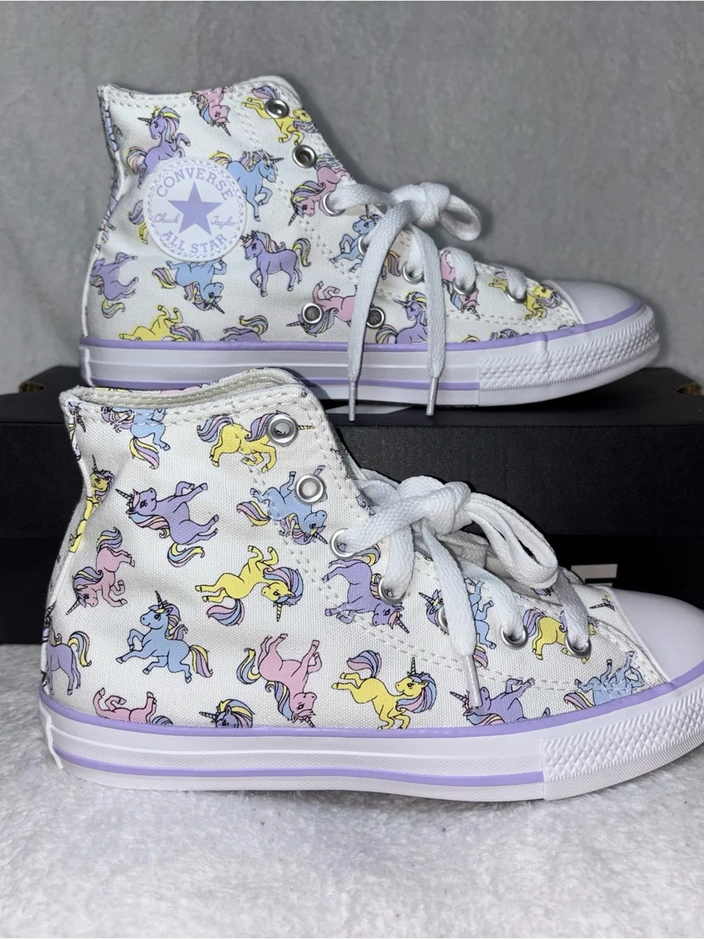 Converse Kids High-Top Sneakers in White with Pastel Unicorn Print